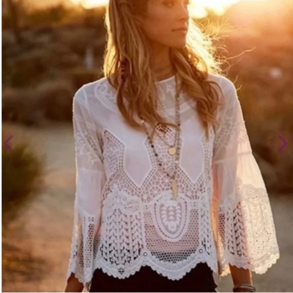 Altar’d state women Sz S crocheted lace bell sleeve 100% Cotton blouse top blue